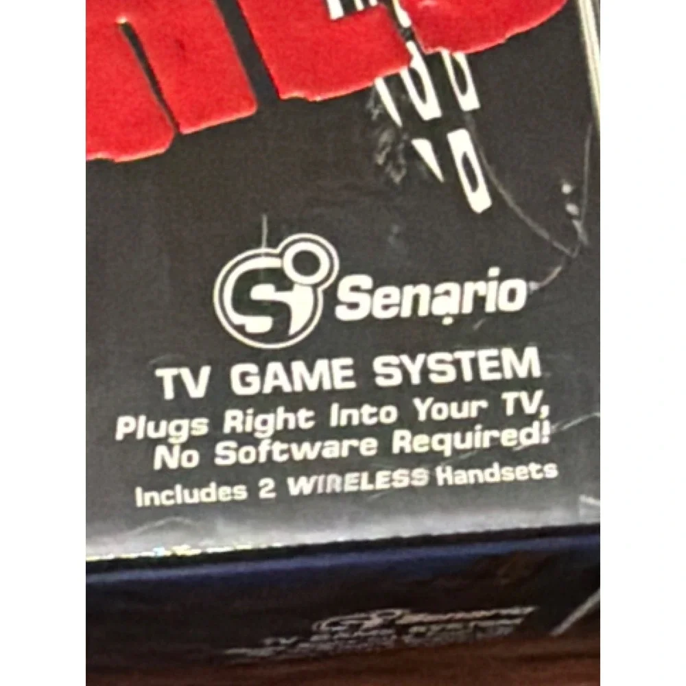 NIP 2005 The Apprentice Fired TV Game System Senario With 2 Wireless Handsets